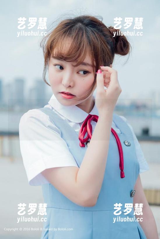 BoLoli菠萝社-Suki朱忆音 BoLoli菠萝社 - Suki朱忆音这个高清美腿资源真让人意外,腿部线条太好看了吧!