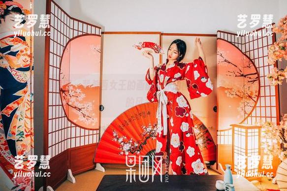 GIRLT果团网-裴希西 GIRLT果团网 - 裴希西女王的画面,你的图库藏了多少未被发现的风采?