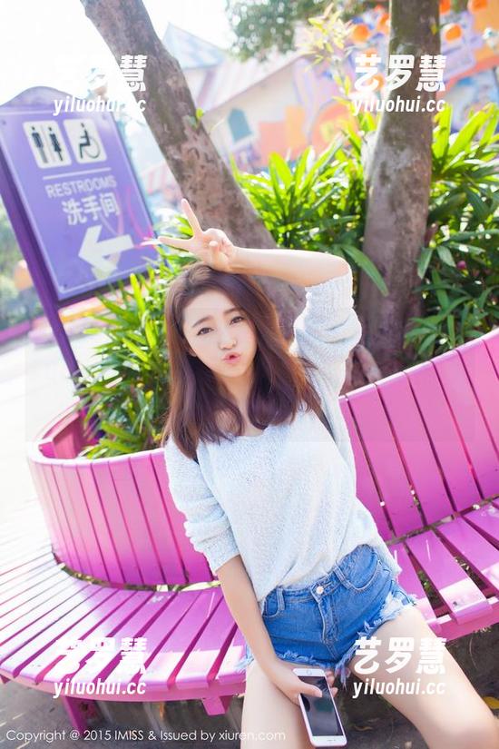IMiss爱蜜社-Lucky沈欢欣 IMiss爱蜜社 - 在教室里偷偷写小说——Lucky沈欢欣最新写真集,总有一些段子让人想扬起小手!