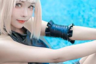Kitkat Cosplay来了，阿尔托莉雅Alter的泳装啥样，一组美图让你意外发现