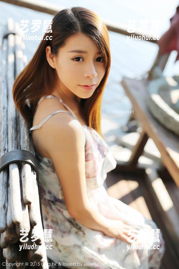MyGirl美媛馆 - 绮里嘉ula和她的裸足写真：你以为能忽略？瞎了眼才会！