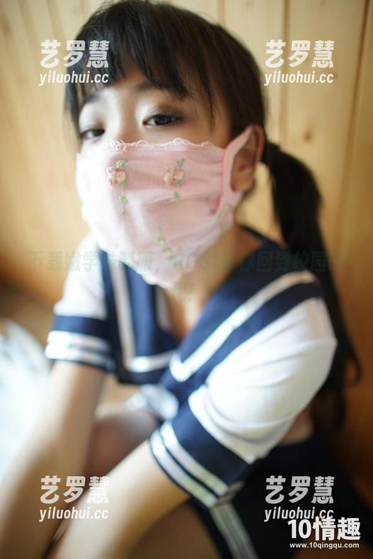 下载嫩学妹制服，ROSI带你回到校园时代！