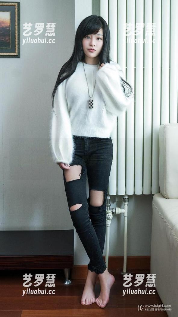 TuiGirl推女郎-何奕恋 TuiGirl推女郎 - 眼镜这东西,何奕恋的套图演绎得真让人捉摸不透,越看越喜欢。