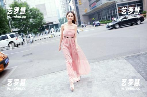 TuiGirl推女郎-艾栗栗 TuiGirl推女郎 - 艾栗栗的女仆写真,多了些俏皮,少了些正经,真不错!