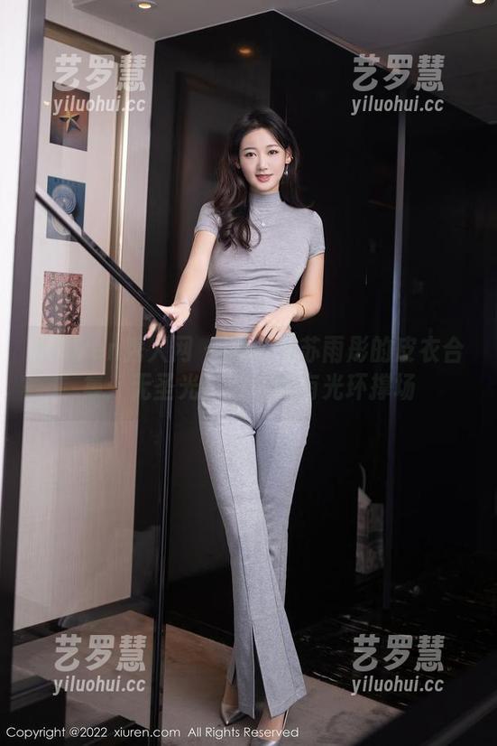 Xiuren秀人网-Laura苏雨彤 Xiuren秀人网 - Laura苏雨彤的皮衣合集:无圣光,别指望有光环撑场