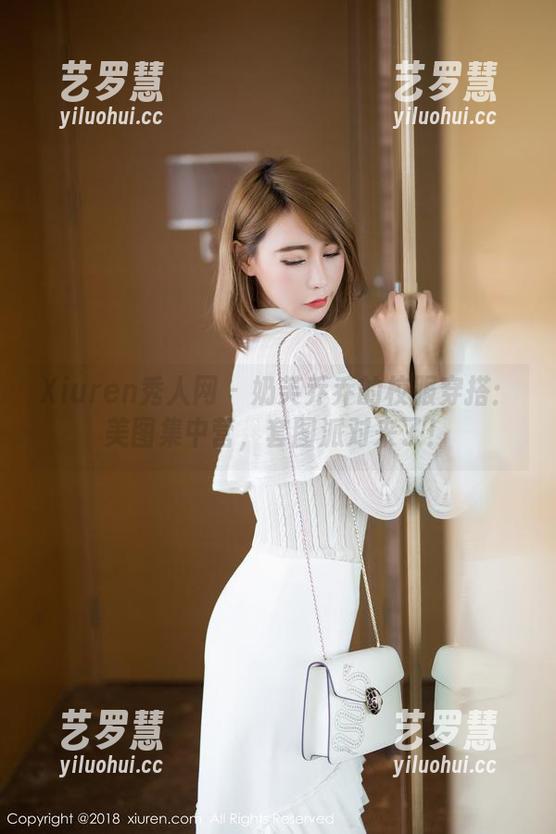 Xiuren秀人网-奶芙乔乔 Xiuren秀人网 - 奶芙乔乔的校服穿搭:美图集中营,套图派对来了!