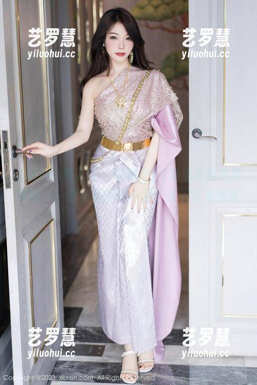 Xiuren秀人网-娜娜子yy Xiuren秀人网 - 娜娜子yy海边私房写真策略——穿得稍微多一点,才有反差感呢。