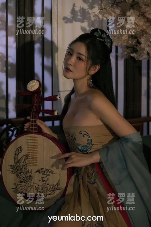 YouMi尤蜜荟-温心怡 YouMi尤蜜荟 - 温心怡的原图,护士造型引发的小小骚动