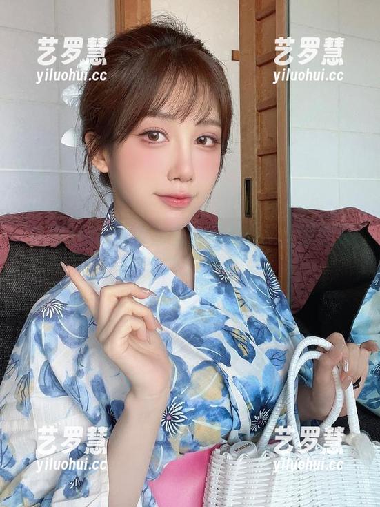 整理aqua水淼浴室的网盘合集，顺便对着镜子发呆