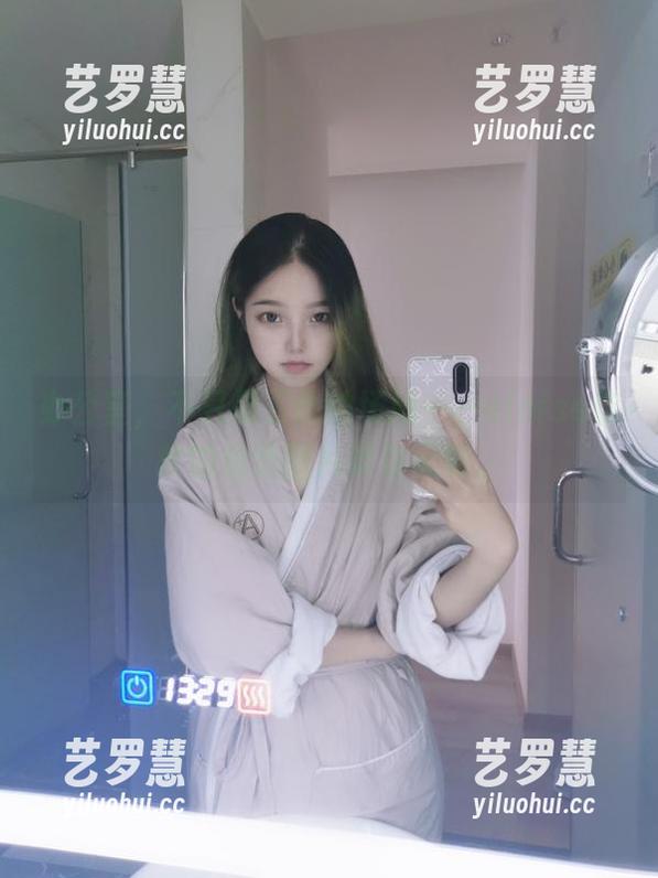 eloise软软 办公室,不只是工作的场所——eloise软软的精选图片带你玩味。
