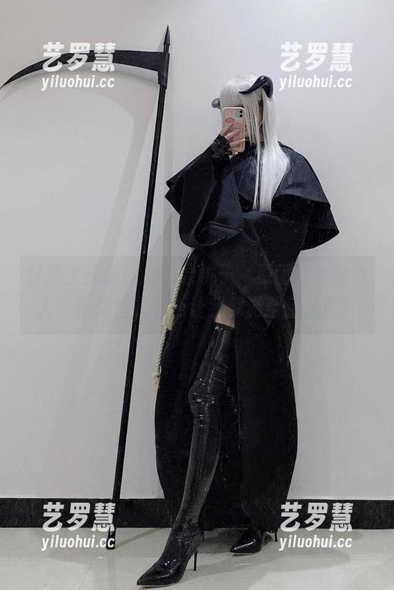 izumi泉桃子 甘愿上头的izumi泉桃子,原图中如此动人,图册里的粉色让我梦游至甜品店!