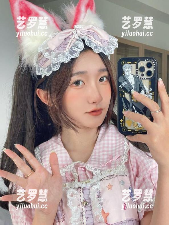 roroki骷髅姬 从此我定期关注roroki骷髅姬,每次都期待这种白丝的惊悚!
