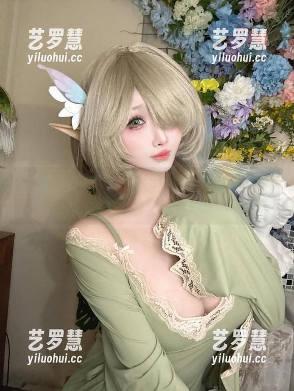 凉凉子rioko 这美图咋回事,凉凉子rioko的卡芙卡妈咪特典版竟喊出:“比我还色”的懒散
