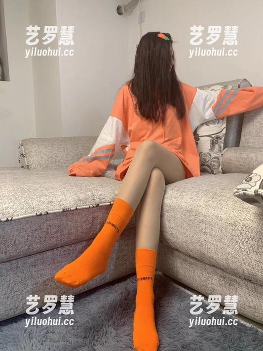 提袜少女 微密圈 - 天台真的是拍照的天堂,提袜少女的原图和福利,就让我想一直停留在这里。