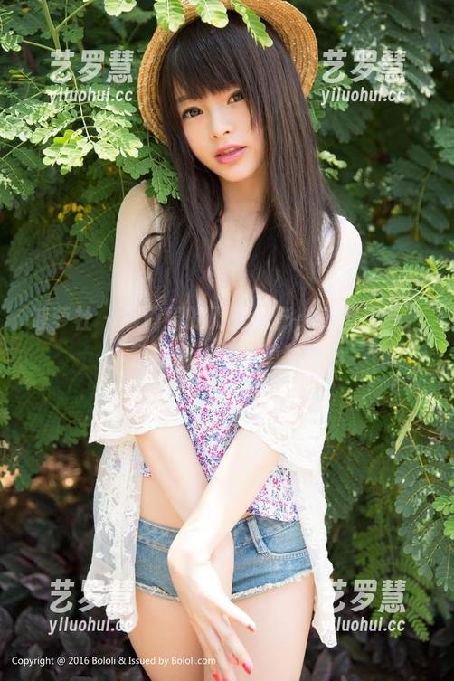 波萝社 - 柳侑绮的刀光剑影：美图更新，矫揉造作的剑道梦！
