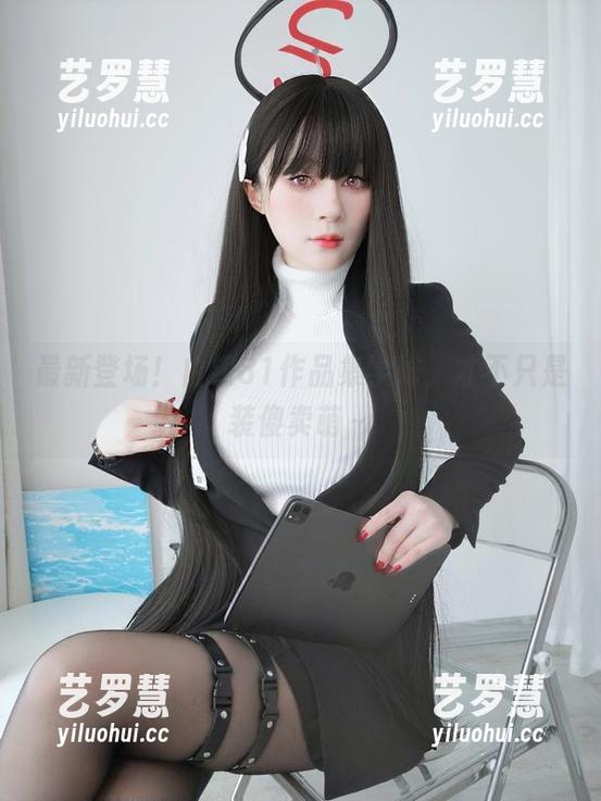 最新登场！白银81作品集学妹，才不只是装傻卖萌～