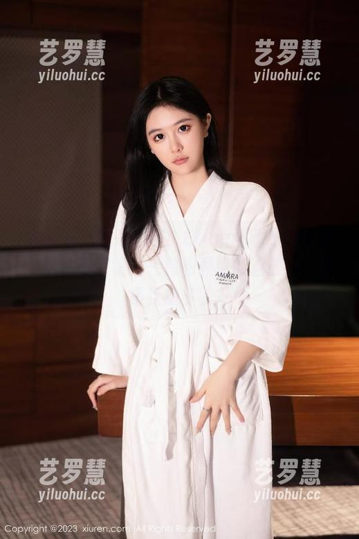 秀人网-Elise谭晓彤 秀人网 - 我在思考,Elise谭晓彤的女友,图片里透露的气息和原图的温度,难道是我想多了?