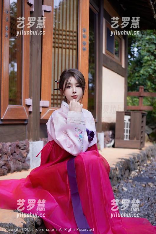 秀人网-余贝拉bella 秀人网 - 想要看兔女郎?余贝拉bella免费写真,不点不合适吧…