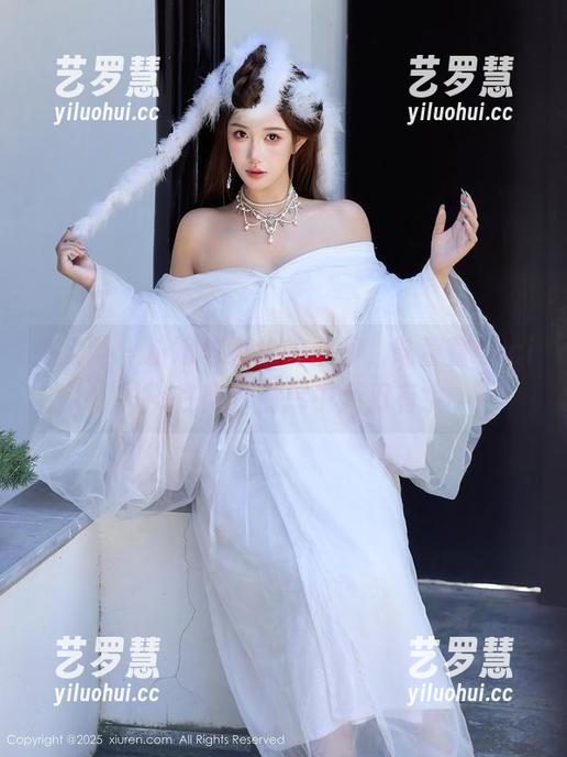 秀人网-陆萱萱cecillia 秀人网 - 粉嫩与御姐的碰撞,陆萱萱cecillia在高清图库中游刃有余