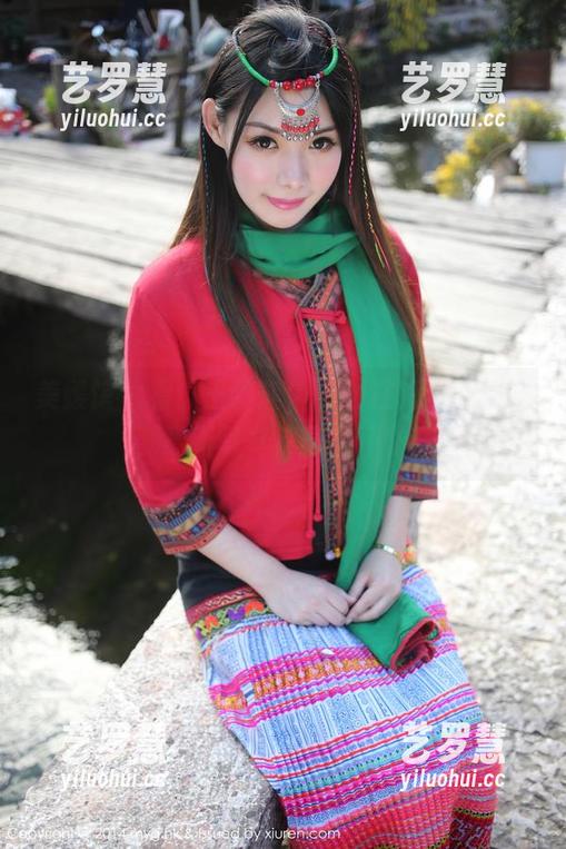 美媛馆 - 看！王馨瑶yanni在海边的魔法，最新写真集马上开场。