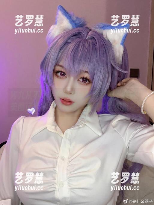阿九从不咕咕在展开泳装时装周—在线！美图记得留个边框吧，我可要大胆出奇！